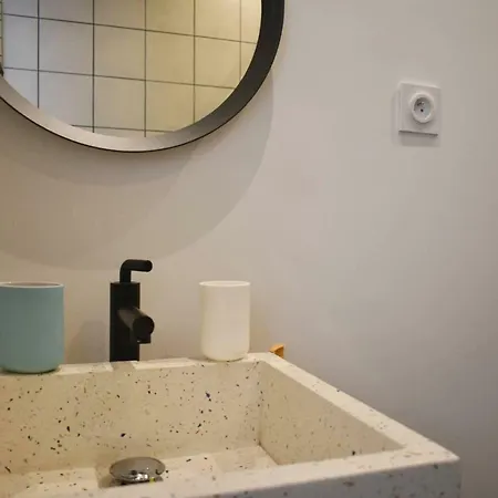 Modern & Bright Studio Near Pere Lachaise Appartement